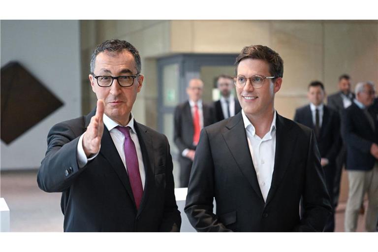 Cem Özdemir (li.) und Manuel Hagel   starten jetzt in die Koalitionsverhandlungen.