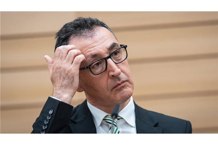 Cem Özdemir macht beim Rückzug von X nicht mit.