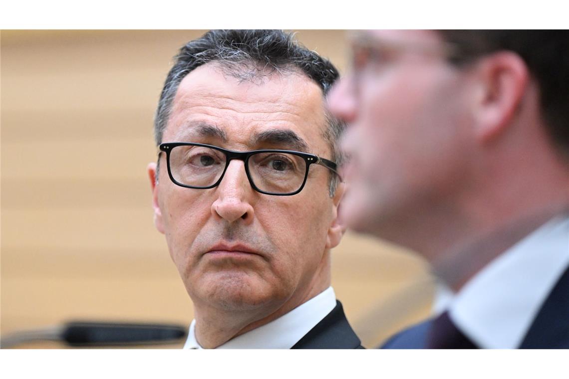 Cem Özdemir will mit Manuel Hagel offizielle Gespräche über eine Regierungszusammenarbeit führen.