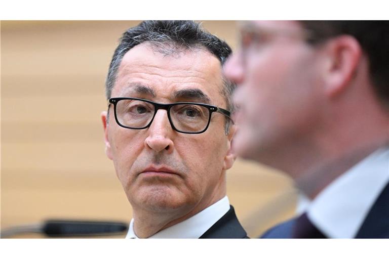 Cem Özdemir will mit Manuel Hagel offizielle Gespräche über eine Regierungszusammenarbeit führen.