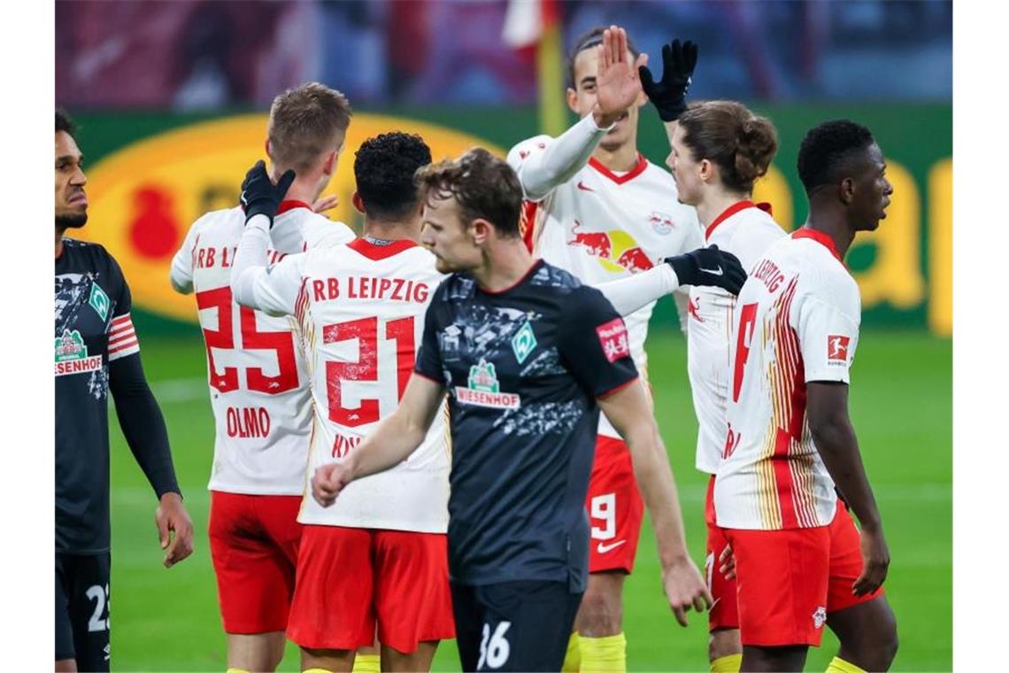 BVB-Debakel gegen Stuttgart - Bayern bleiben Tabellenführer Champions-League-Achtelfinalist Leipzig setzte sich souverän gegen Werder Bremen durch. Foto: Jan Woitas/dpa-Zentralbild/dpa
