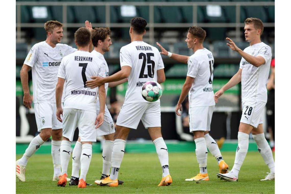 Champions-League-Teilnehmer Borussia Mönchengladbach ließ dem FC Oberneuland nicht den Hauch einer Chance. Foto: Bernd Thissen/dpa