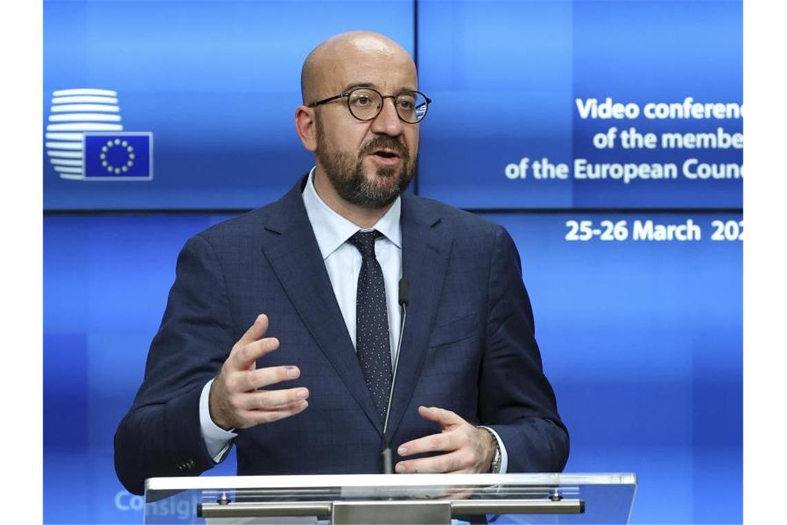 Brüssel: Vorerst keine Exporte von Astrazeneca Charles Michel, Präsident des Europäischen Rates, während einer Pressekonferenz nach Ende des EU-Gipfels. Foto: Aris Oikonomou/AFP/AP/dpa