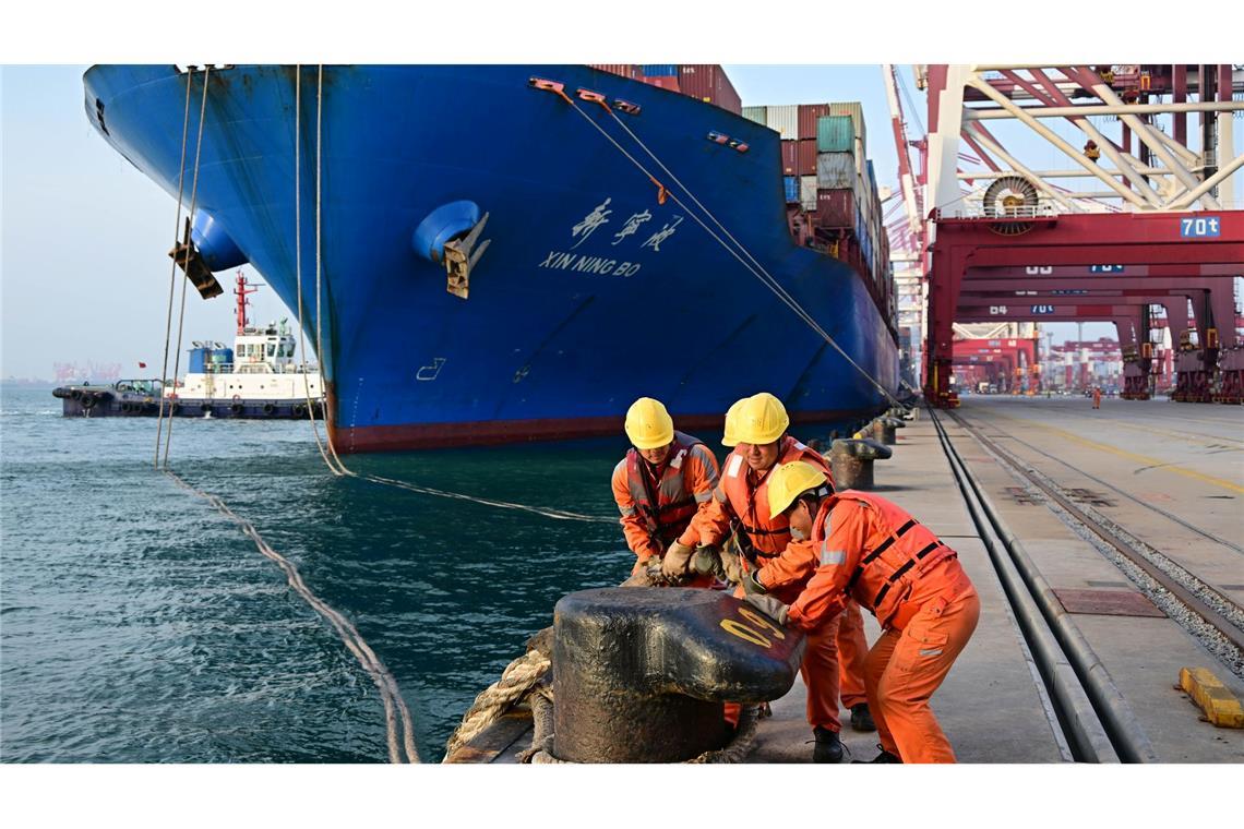Zollstreit: Chinas Handel mit USA bricht deutlich ein Chinas Exporte konnten zuletzt trotz Unsicherheiten im Welthandel wachsen. (Archivbild)