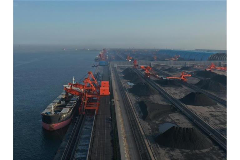 Chinas jährlicher Ausstoß von Treibhausgasen übersteigt nach einer neuen Studie erstmals die Emissionen aller entwickelten Länder zusammen. Foto: Yang Shiyao/XinHua/dpa