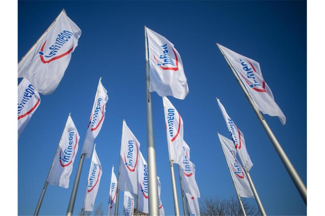 Chiphersteller Infineon hat seinen Umsatz gesteigert. Foto: Matthias Balk/dpa