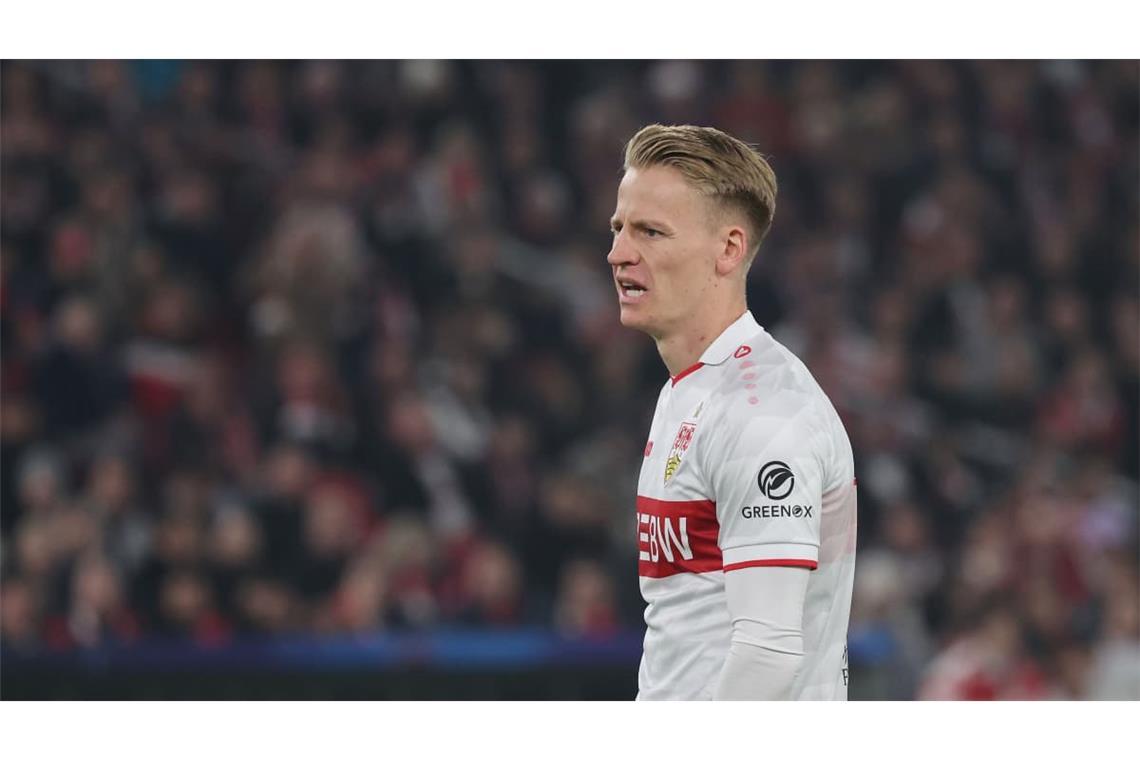 Chris Führich (Note 4): Der Flügelstürmer blieb als einziger Offensivspieler aus der Atletico-Startelf von der Rotation verschont und hatte in der Anfangsphase einige aussichtsreiche Situationen, die er aber meist nicht mit dem letzten Pass oder einem Abschluss zu Ende brachte. Mit zunehmender Spieldauer unauffälliger.
