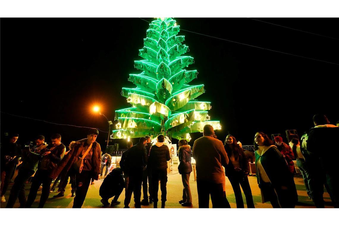 Christen in Syrien feiern Weihnachten und Sturz von Assad