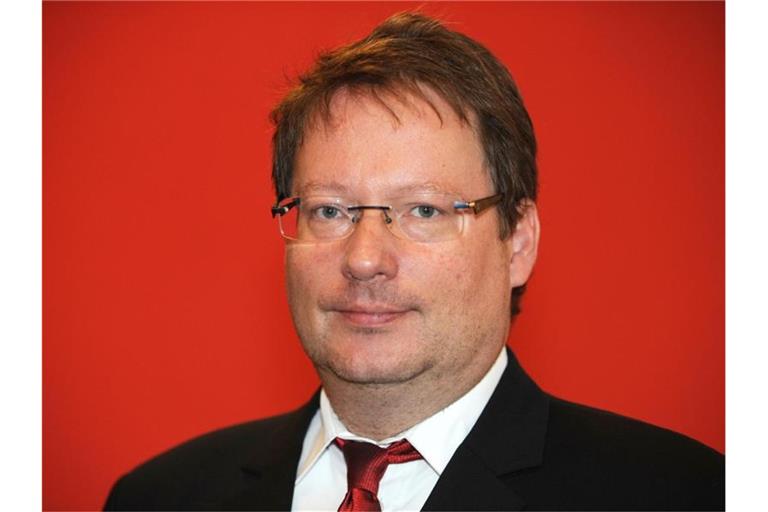 Christian Bäumler (CDU) steht beim Bezirkskongress der CDU-Südbaden. Foto: Patrick Seeger/dpa/Archivbild
