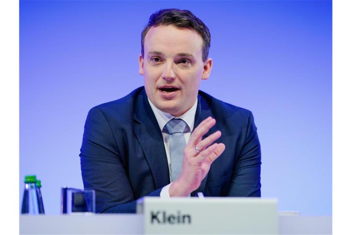 Christian Klein, Vorstandsvorsitzender des Softwarekonzerns SAP, spricht bei der Bilanzpressekonferenz des Softwarekonzerns SAP. Foto: Uwe Anspach/dpa/archiv