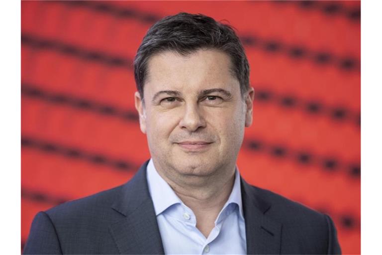 Christian Seifert, Sprecher des Präsidiums und Geschäftsführer der DFL. Foto: Boris Roessler/dpa/Archivbild