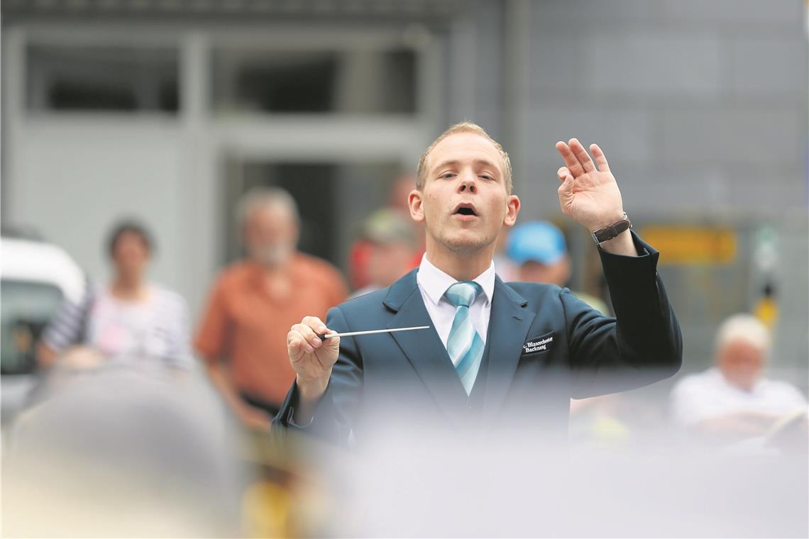 Das große Wiedersehenskonzert Christian Wolf hatte als professioneller Dirigent und Leiter einer Musikschule ungewohnt viel Zeit in der Pandemie. Archivfoto: A. Becher