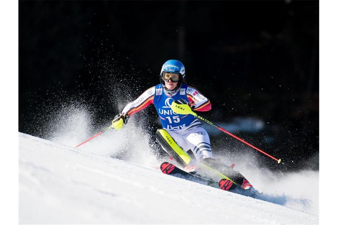 Das bringt der Wintersport am Samstag Christina Ackermann hofft auf einen Coup in Kroatien. Foto: Expa/Michael Gruber/APA/dpa