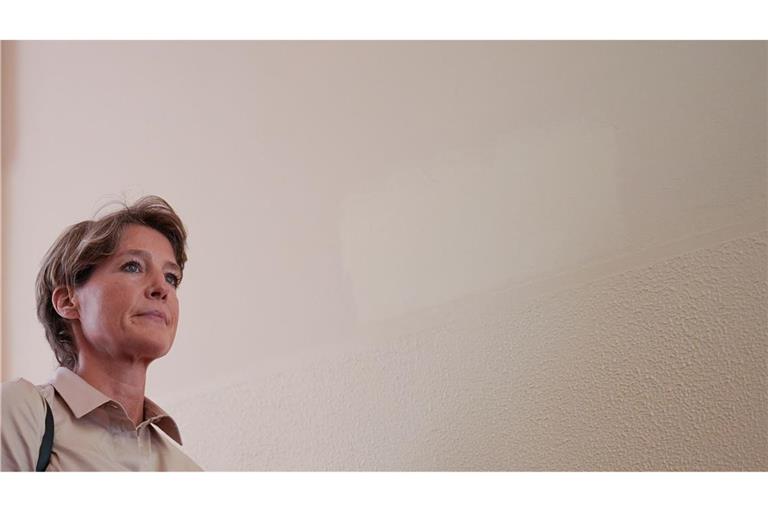 Christina Block auf dem Weg zum Sitzungssaal im Strafjustizgebäude.