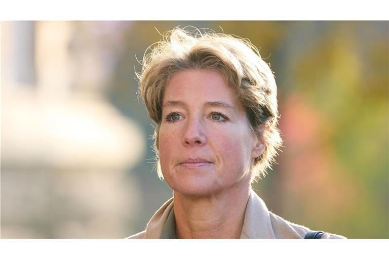 Christina Block, deutsche Gastronomin und Unternehmerin, kommt zum Prozess wegen mutmaßlicher Kindesentführung.