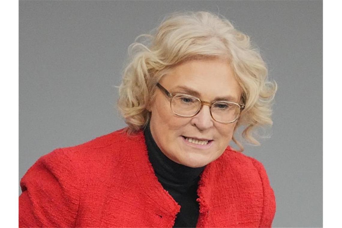 Runder Tisch zu Gewalt an Frauen will Austausch fortsetzen Christine Lambrecht (SPD), Bundesministerin der Justiz und für Verbraucherschutz. Foto: Michael Kappeler/dpa