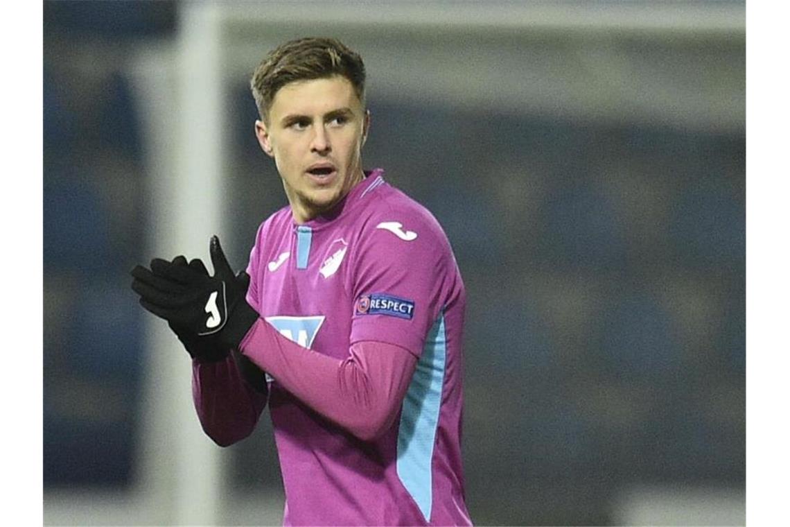 Sieg in Liberec: Hoffenheim erstmals in der K.o.-Runde Christoph Baumgartner brachte die Hoffenheimer mit dem 1:0 auf die Siegerstraße. Foto: Radek Petráek/CTK/dpa