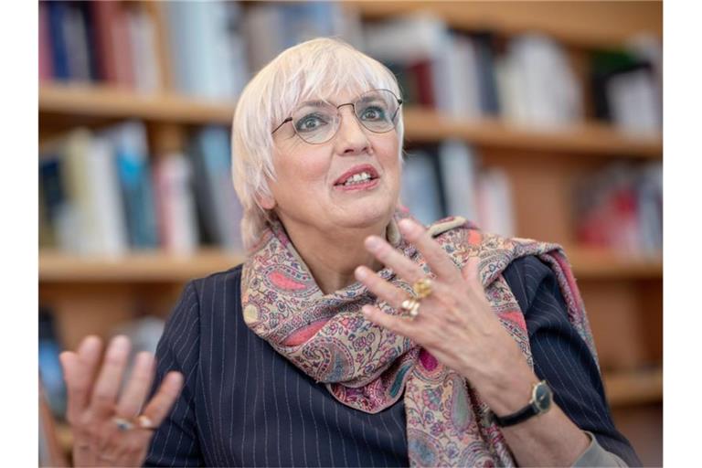 Claudia Roth hat im männlich dominierten Bundestag schon einige Jahre hinter sich. Foto: Michael Kappeler/dpa