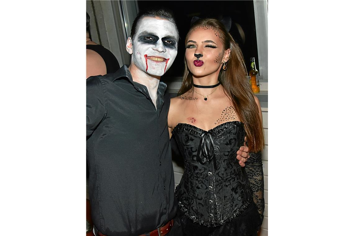 CLOUDSEVEN HALLOWEEN-Party in der Gemeindehalle Burgstall. SK