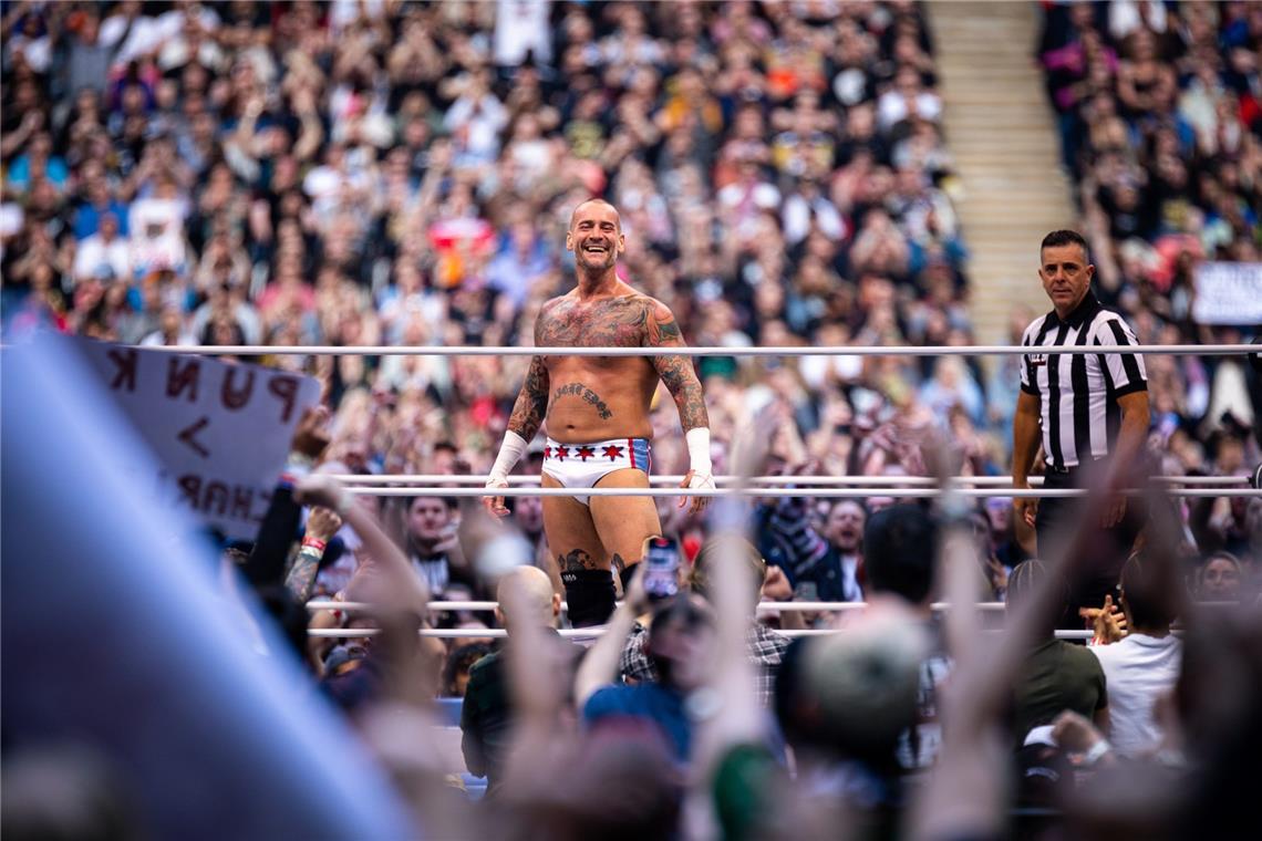 Datum, Matches, Übertragung & Co CM Punkt wird bei „Night of Champions“ gegen John Cena um den Undisputed WWE Championship kämpfen.