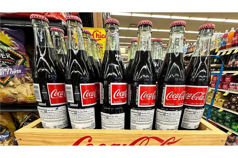 Coca Cola wird Maissirup nicht ersetzen, sondern eine neue Produktreihe mit Rohrzucker einführen. (Archivbild)