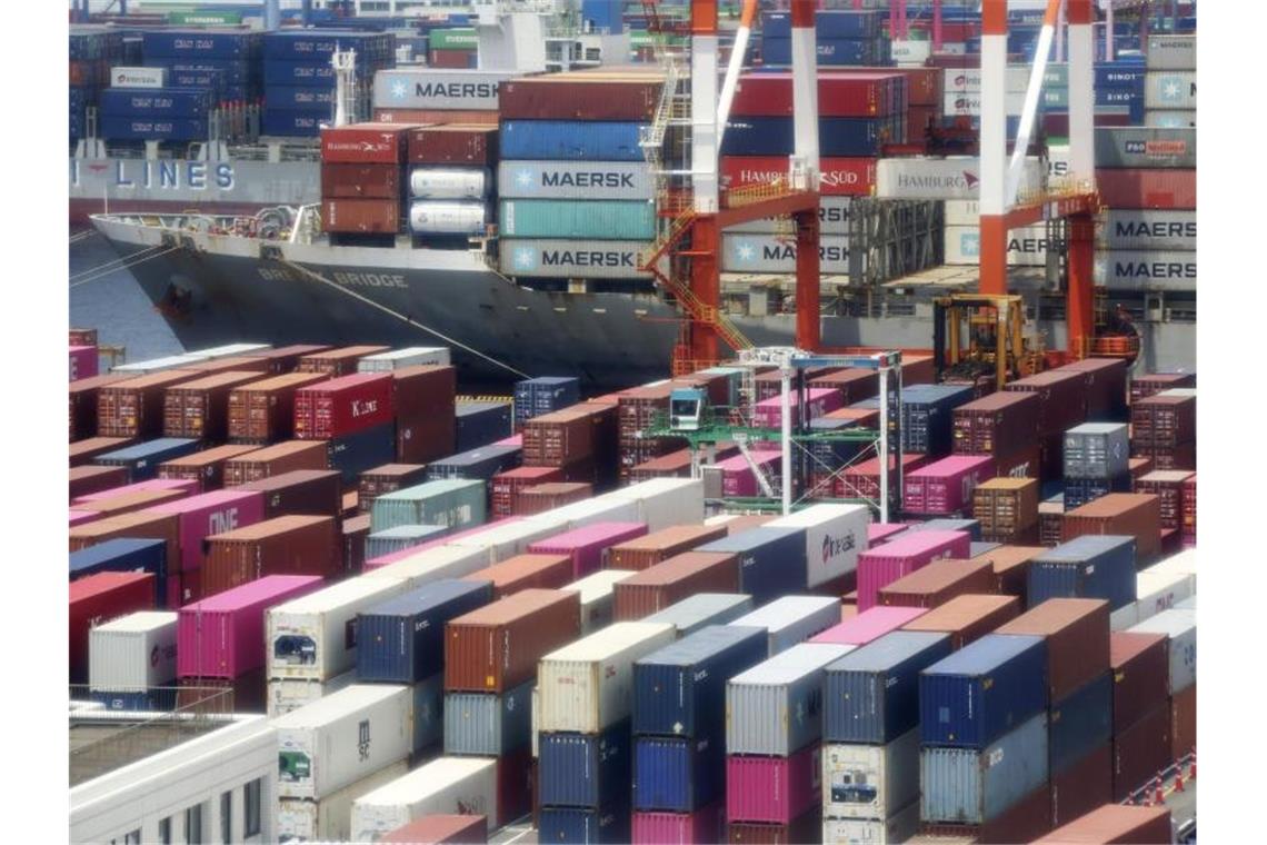 Japan mit größtem Exporteinbruch seit einem Jahrzehnt