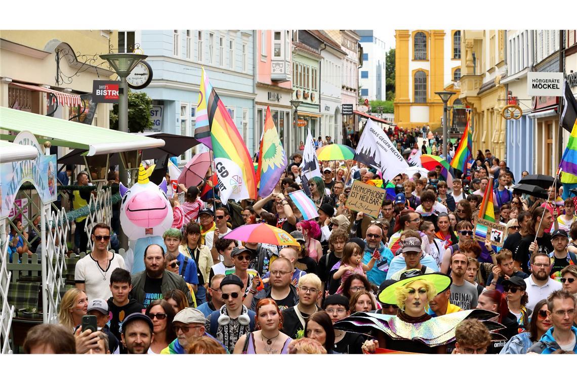 CSD am 30. August 2025 in der thüringischen Kleinstadt Suhl: Die Toleranz der Deutschen hat einen Dämpfer erlitten.