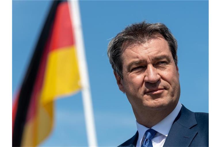CSU-Chef Markus Söder gefällt der Vorstoß von Armin Laschet zum Lockdown. Foto: Peter Kneffel/dpa/Pool/dpa