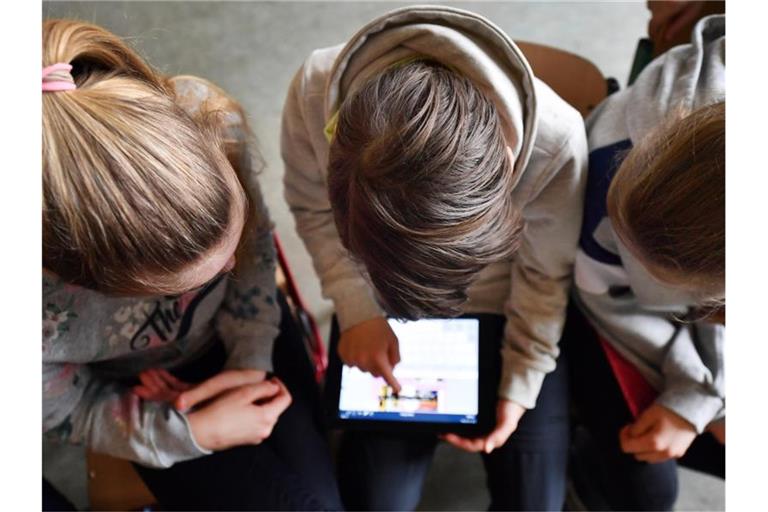 Cybermobbing ist mittlerweile ein Schwerpunkt der Präventionsarbeit des Weißen Rings. Foto: Martin Schutt