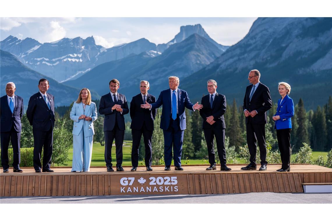 Was beim G7-Gipfel erreicht wurde - und was nicht Da waren sie noch vollständig: das "Familienfoto" mit US-Präsident Trump.