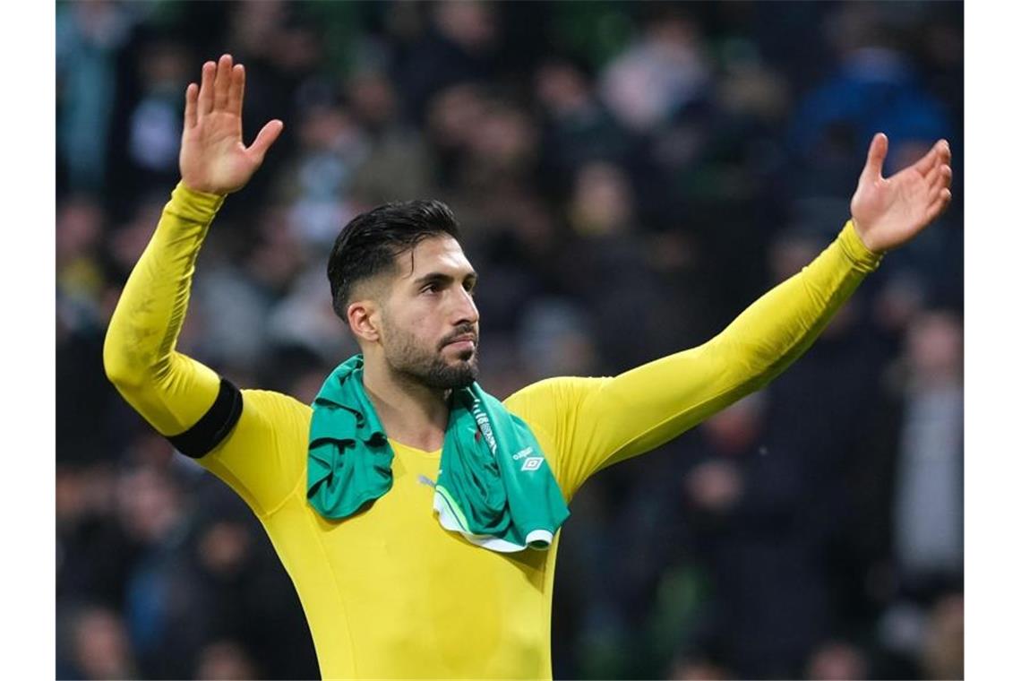 „Da wir mit Corona wohl noch eine Zeit lang zu kämpfen haben, ist es besser, Geisterspiele zu haben als überhaupt keine Spiele“, sagt Emre Can. Foto: Peter Steffen/dpa