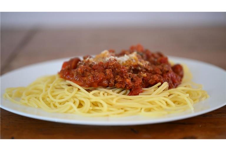 Dafür entscheiden sich viele Kantinenbesucher: Spaghetti Bolognese.
