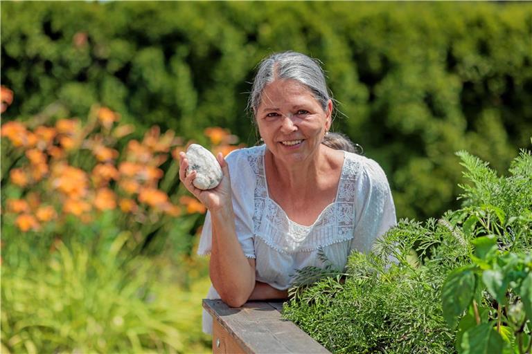 Dagmar Reuß hat über viele Jahre hinweg Kurse im Gedächtnistraining in ihrem Zuhause in Fornsbach gegeben. Foto: Stefan Bossow