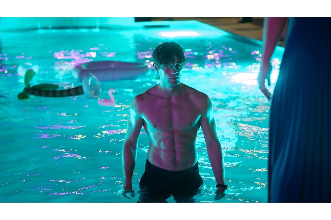 Damian Hardung ist in Serien immer mal wieder mit nacktem Oberkörper zu sehen.