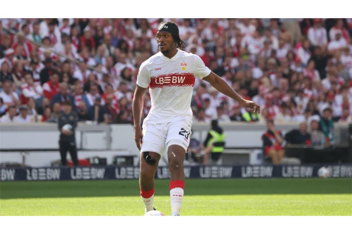 Dan-Axel Zagadou, Position: Abwehr, Geburtstag: 3.6.1999, Größe: 1,96 Meter, Gewicht: 90 Kilogramm, im Kader seit: 18.7.2022. Vertrag bis: 30. Juni 2027.
