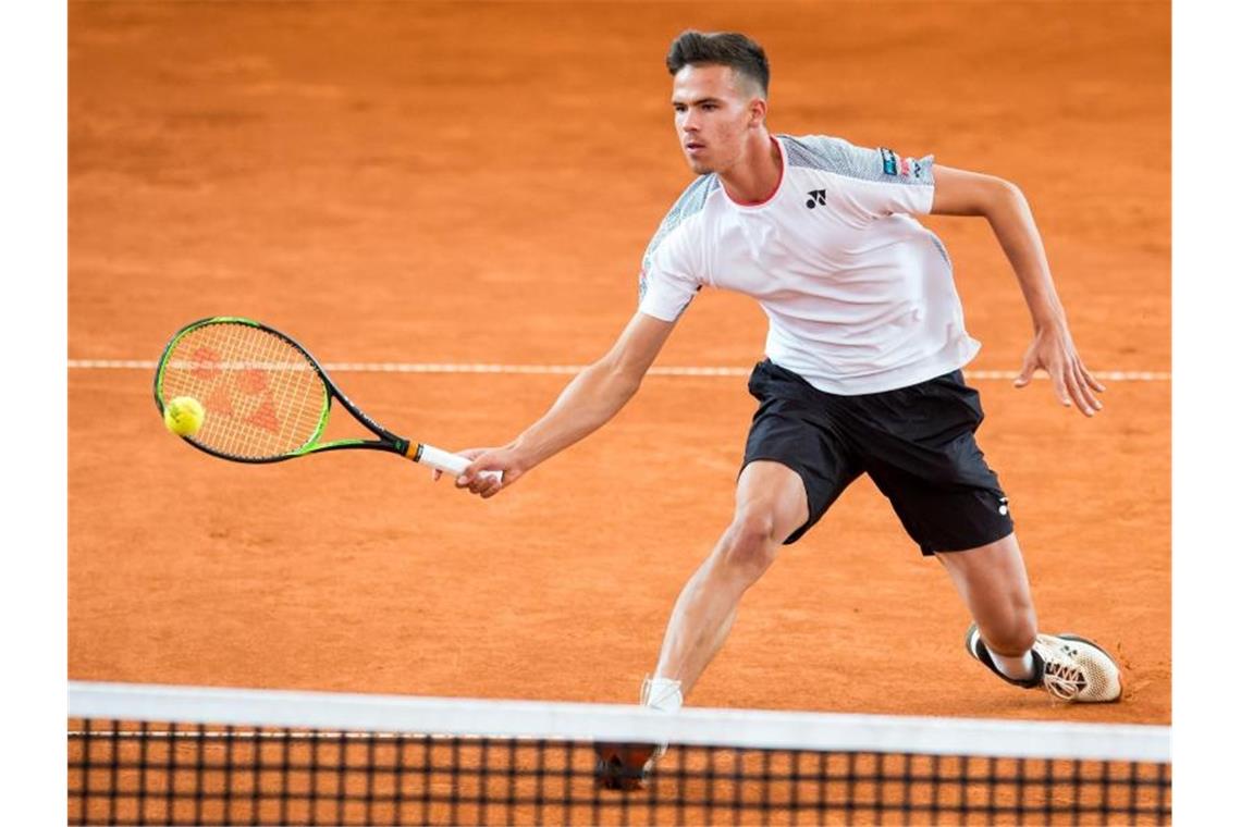 Am Tag vor Zverev-Comeback: Molleker steht im Achtelfinale Daniel Altmaier ist beim Turnier in Hamburg in der ersten Runde ausgeschieden. Foto: Daniel Bockwoldt