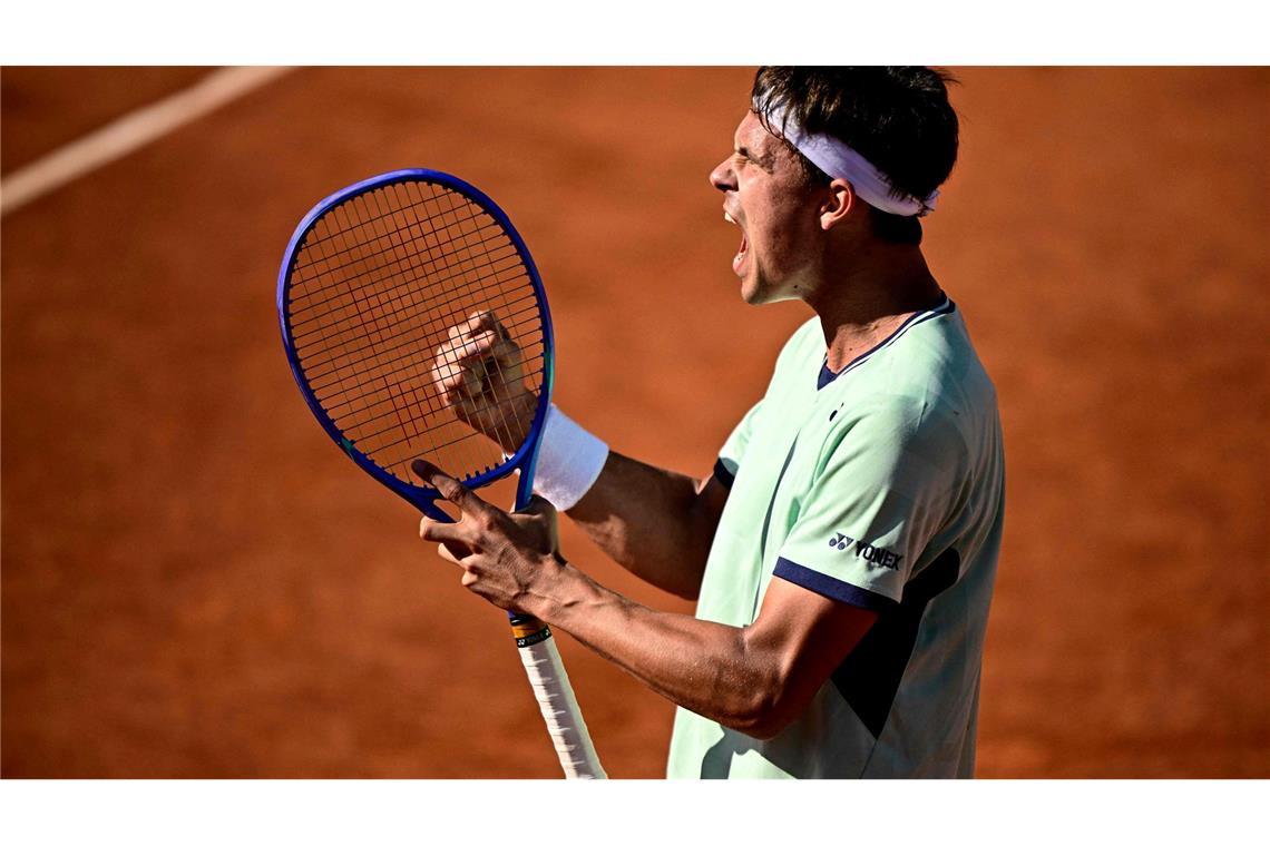 "Mit Geld nicht zu bezahlen": Altmaier bei French Open stark Daniel Altmaier steht bei den French Open im Achtelfinale.