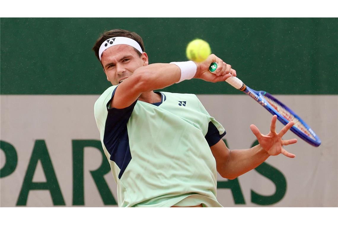 Lys raus: French Open für deutsche Spielerinnen vorbei Daniel Altmaier steht in Paris in Runde drei.