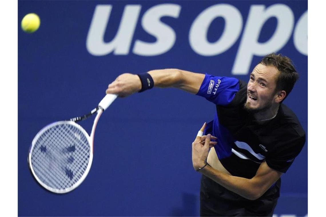 Daniil Medwedew erreicht bei den US Open das Viertelfinale. Foto: Frank Franklin II/AP/dpa