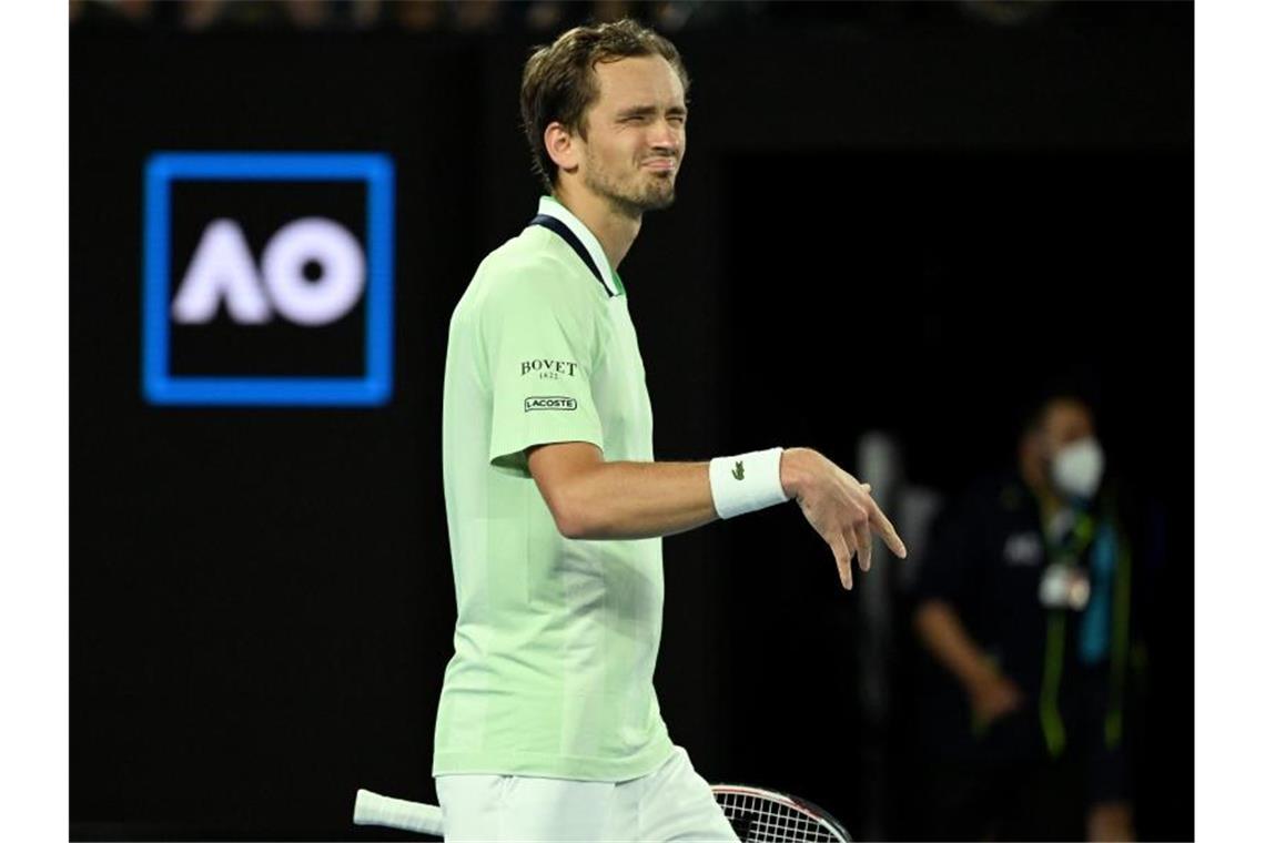 Daniil Medwedew konnte sich in der zweiten Runde gegen Nick Kyrgios durchsetzen. Foto: Dean Lewins/AAP/dpa