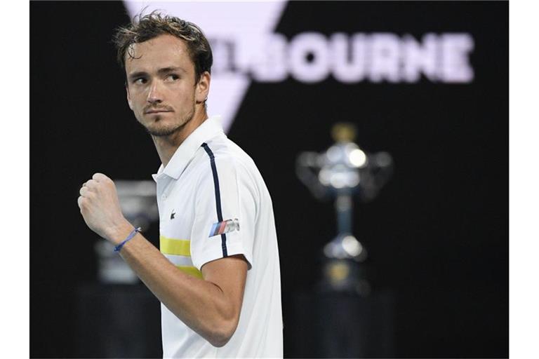 Daniil Medwedew steht zum ersten Mal im Finale der Australian Open. Foto: Andy Brownbill/AP/dpa