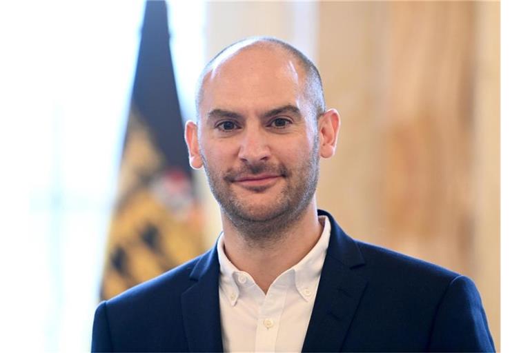 Danyal Bayaz (Bündnis 90/Die Grünen) bei einem Termin. Foto: Bernd Weissbrod/dpa/Archivbild