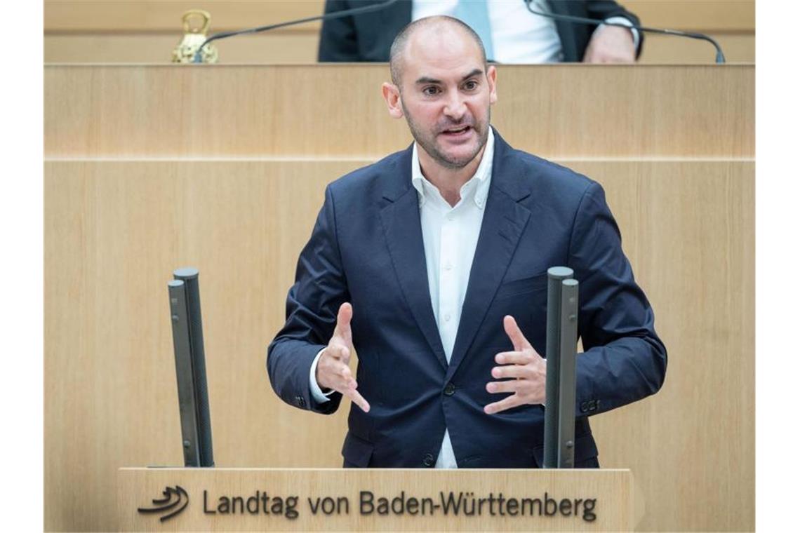 Danyal Bayaz (Bündnis 90/Die Grünen), Finanzminister von Baden-Württemberg, spricht. Foto: Marijan Murat/dpa