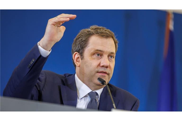 Darauf versteht er sich bestens: Bundesfinanzminister Lars Klingbeil (SPD) häuft Schulden auf, wie kein Finanzminister in der Geschichte der Bundesrepublik vor ihm. 