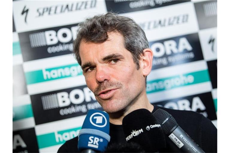 Darf mit seinem Team auch bei Gent-Wevelgem nicht starten: Bora-hansgrohe-Teamchef Ralph Denk. Foto: Matthias Balk/dpa