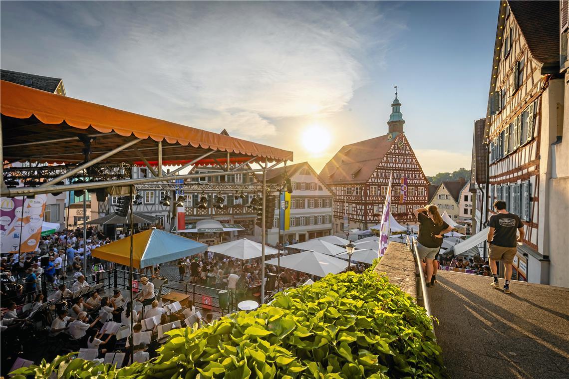Das 54. Backnanger Straßenfest ist gestartet.