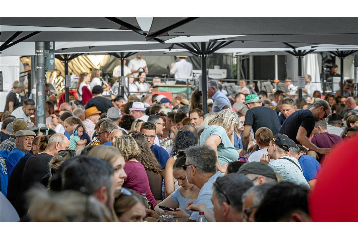Das 54. Backnanger Straßenfest ist gestartet.