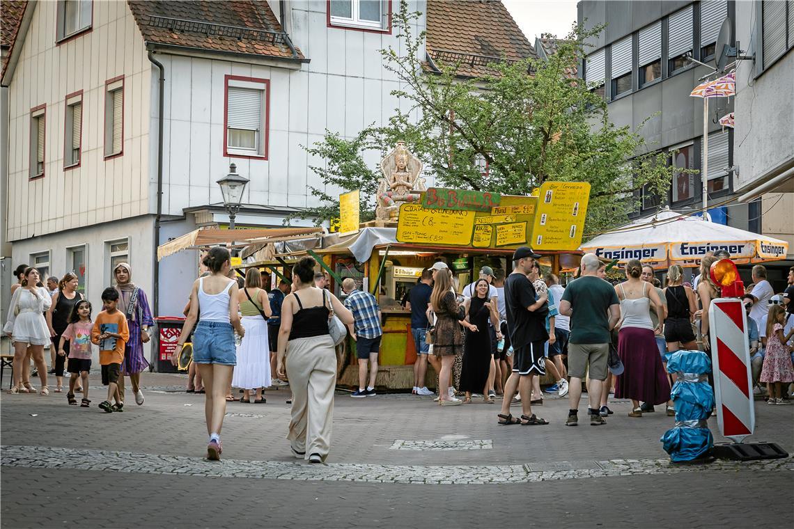 Das 54. Backnanger Straßenfest ist gestartet.