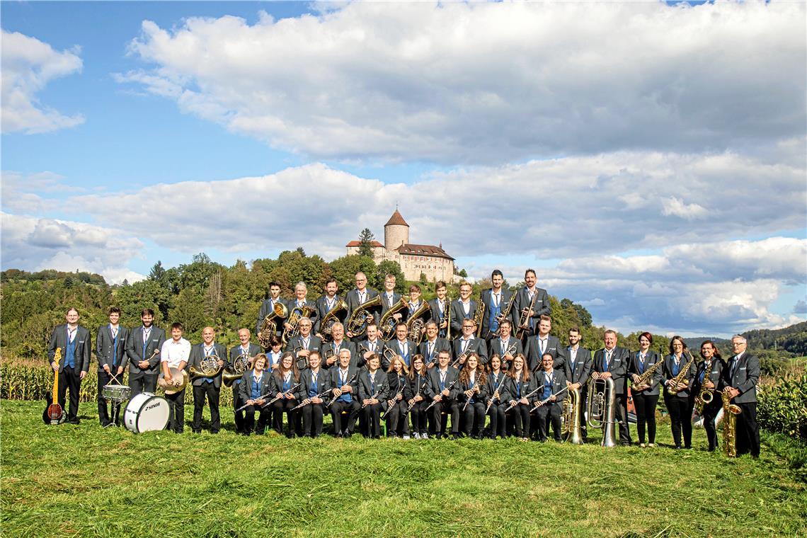 Der Musikverein Reichenberg feiert sein 100-jähriges Bestehen Das aktive Orchester des Musikvereins Reichenberg zählt aktuell etwa 50 Mitglieder. Fotos: privat