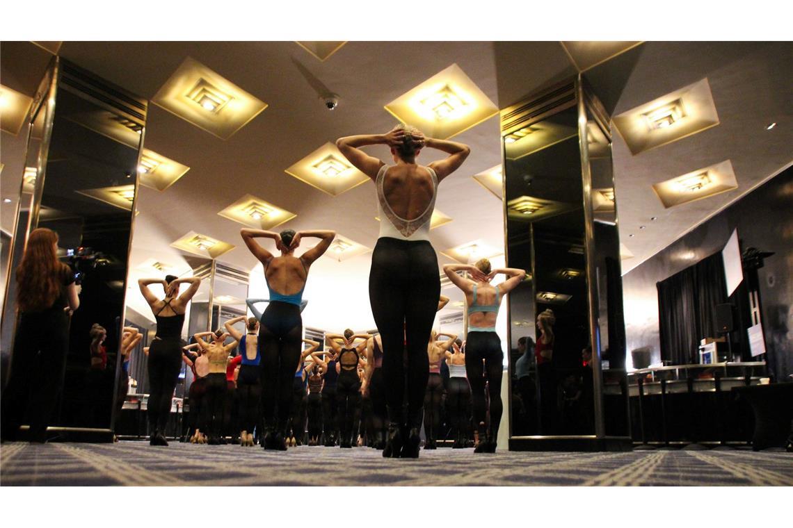 100 Jahre Showtanzgruppe "Rockettes" - noch zeitgemäß? Das alljährliche Vortanzen steht fest im Kalender von angehenden Tänzerinnen weltweit. In diesem Jahr kamen mehr als 1.000.